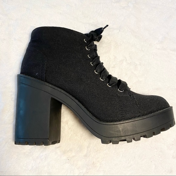 H&M Shoes - H&M Divided Black Cotton Twill Lug Sole Chunky Heel Lace Up Ankle Boots Size 9